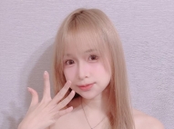 言希 23歲 冷白皮 條件 163.47.F奶