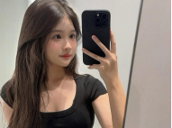 亦菲，25歲，160cm，D奶  可愛系穿搭小博主，下海兼職只玩...